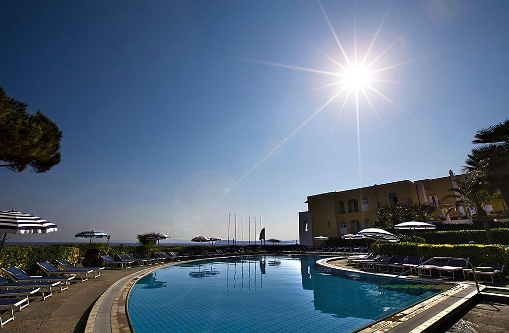 Hotel Terme Alexander Ischia Buitenkant foto